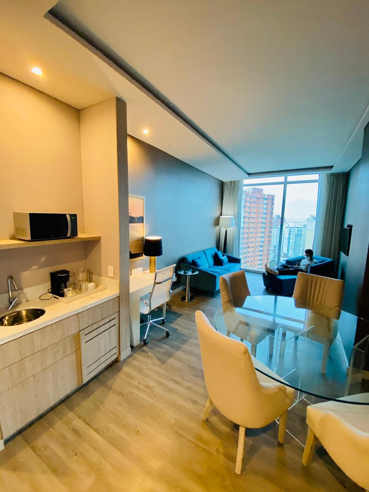 Crowne Plaza Barranquilla By Ihg Hotel Ngoại thất bức ảnh
